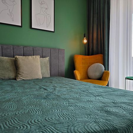 M&M1 Studio Apartment Near Center With Free Parking - Ac Кошице Екстер'єр фото