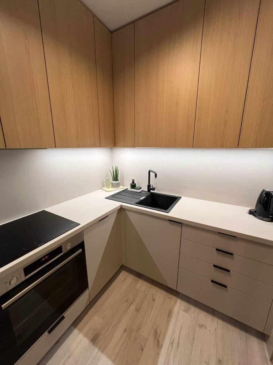 M&M1 Studio Apartment Near Center With Free Parking - Ac Кошице Екстер'єр фото